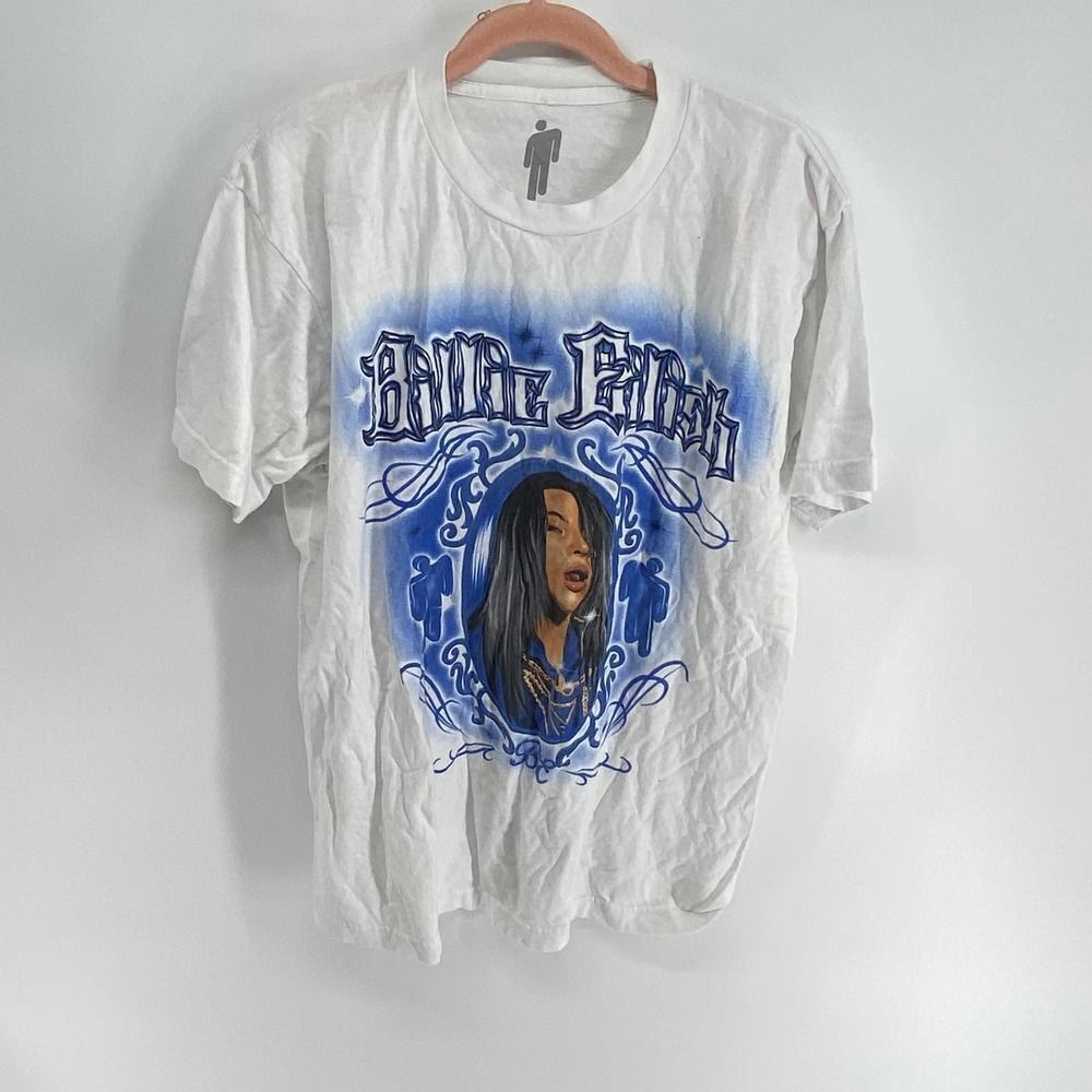 Billie Eilish spray paint graphic concert tshirt womens medium